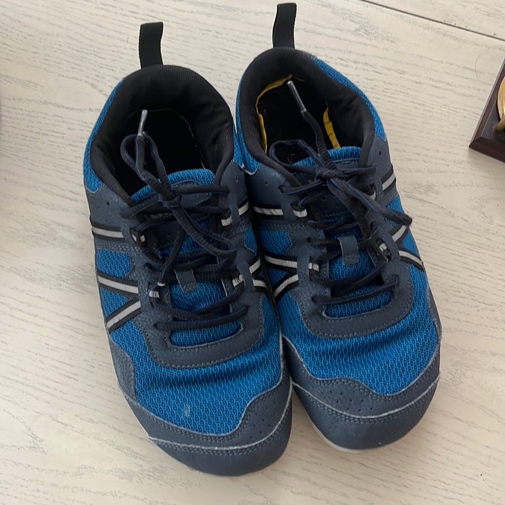 Men’s Xero Shoes size 9.5